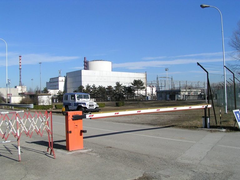 Lunitek Nuclear Plant1